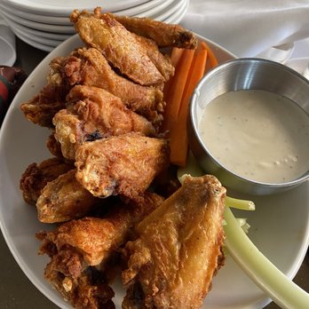 Eureka! - Wings - American Near Me - Indian Wells, California