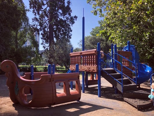 Mosswood Park by null