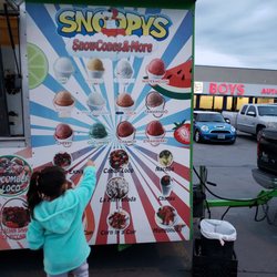 Snoopy's Snow Cones And More - Lets try it 1st timers