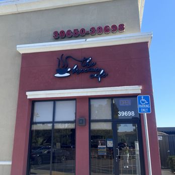 The Breeze Cafe - Front, the sign needs some work as it is hard to read... - Breakfast & Brunch Near Me - Newark, California