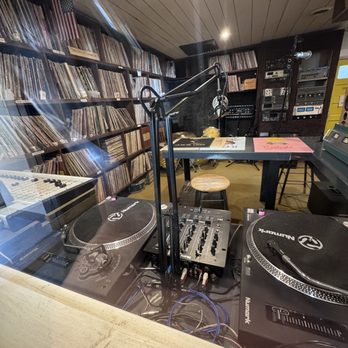 M. Crow - M. Crow Radio Station is looking for their next DJ! Bring it! - Breweries Near Me - Lostine, Oregon M. Crow - M. Crow Radio Station is looking for their next DJ! Bring it! - Breweries Near Me - Lostine, Oregon