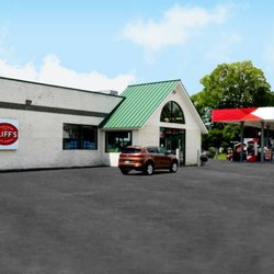Cliff's Local Market