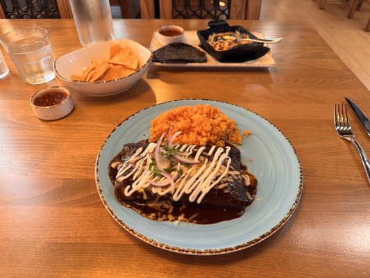 Tacos Por Favor Bar & Grill by null