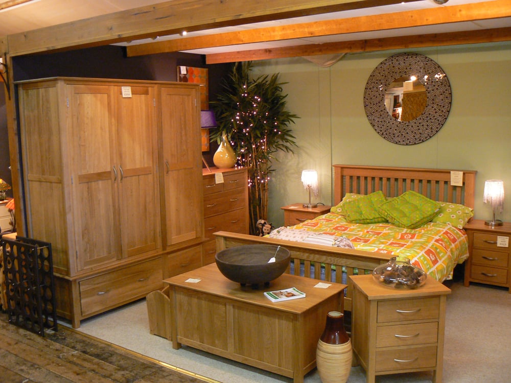 FURNITURE DIRECTORY Updated June 2024 Freystrop Cross