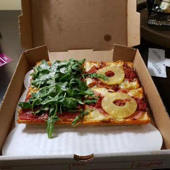 Via 313 Pizza - Half Hawaiian and half something with arugula (dont remember the name) - Pizza Near Me - Austin, Texas