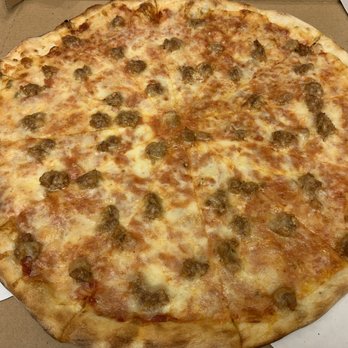 panCoast pizza - Pizza with sweet sausage and garlic. - Pizza Near Me - Walnut Creek, California panCoast pizza - Pizza with sweet sausage and garlic. - Pizza Near Me - Walnut Creek, California