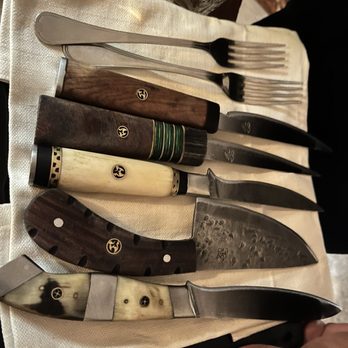 Bar Ornelli - You get to choose your knife prior to the delivery of your meal - Cafes Near Me - Rome, RM