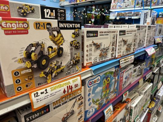 American Science & Surplus by null