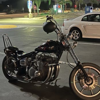 Roadhouse Bar - Motorcycle - Dive Bars Near Me - Round Rock, Texas Roadhouse Bar - Motorcycle - Dive Bars Near Me - Round Rock, Texas