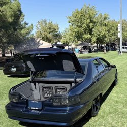 SRQ Customs