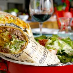 Lola - Gyro de Arrachera