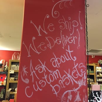 Red Pineapple - Love their customer service amazing - Gift Shops Near Me - Honolulu, Hawaii
