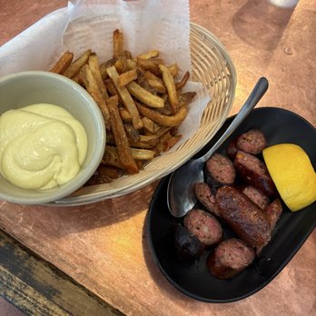 Kiki's - Hand Cut Fries - Greek Near Me - New York, New York
