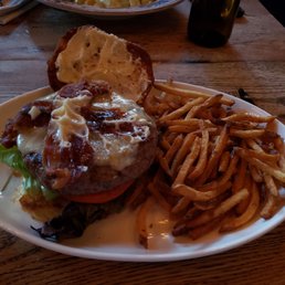 Sliced Hudson Valley Cattle Company Grilled Sirloin with Fresh Cut Shoestring Fries Wf