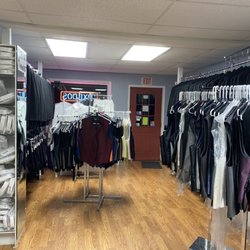 Welcome to Lester's Tuxedos