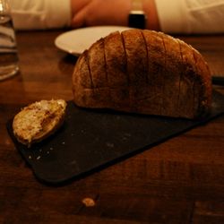 Pago - Table x bread