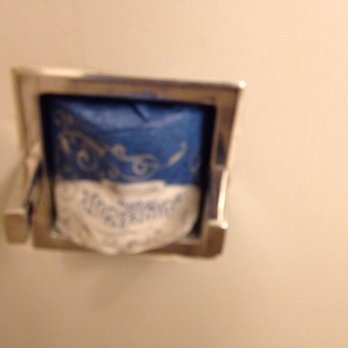 Sheraton Park City - No toilet paper holder - Hotels Near Me - Park City, Utah Sheraton Park City - No toilet paper holder - Hotels Near Me - Park City, Utah