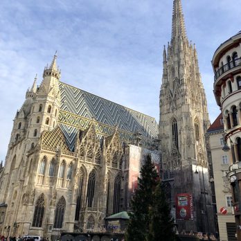 Domkirche St. Stephan - Daytime - Churches Near Me - Vienna, 9