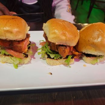 JamaGrille Sports bar and lounge - Salmon sliders - Sports Bars Near Me - Perth Amboy, New Jersey
