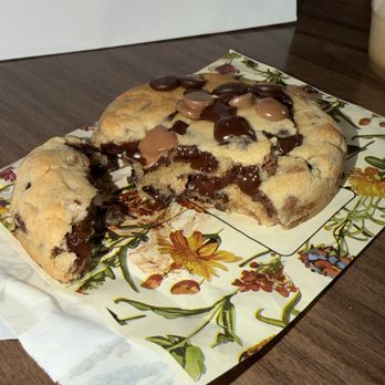 Swadesi Cafe - Jaggery Chocolate Chip - Bakeries Near Me - Chicago, Illinois