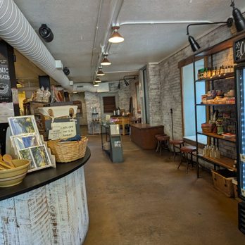The Rhu - Cafes Near Me - Asheville, North Carolina