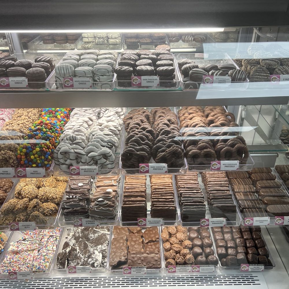 Mindy's Munchies - Chocolatiers & Shops Near Me - Boca Raton, Florida