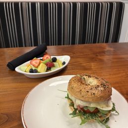 Post Bagel and fruit Post Bagel and fruit