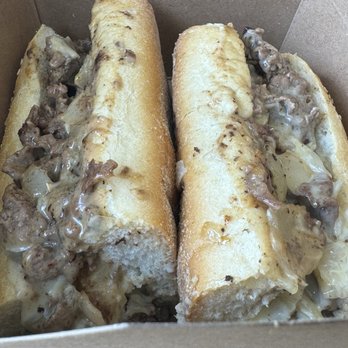 Christo's Wake and Steak - Delicious cheesesteak - Breakfast & Brunch Near Me - Bloomfield, New Jersey