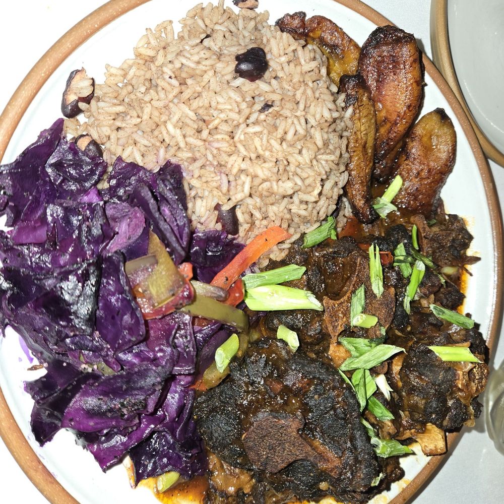 Bratts Hill by Chef Darian - Oxtail dinner - Caribbean Near Me - Buffalo, New York