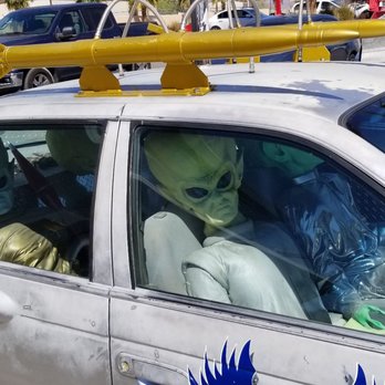 Alien Fresh Jerky - Aliens - taken by Foodnando - Meat Shops Near Me - Baker, California