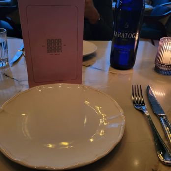 Baar Baar - Elegant table setting - Indian Near Me - Los Angeles, California