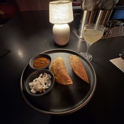 Cantina Rosa - Empanadas with red mole' sauce