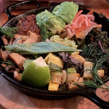 Amara at Paraiso - Green Rice Pot - Latin American Near Me - Miami, Florida Amara at Paraiso - Green Rice Pot - Latin American Near Me - Miami, Florida