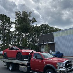 Ecluxx Towing & Recovery