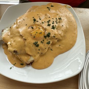 Cheese Bar - Cheese Shops Near Me - Des Moines, Iowa