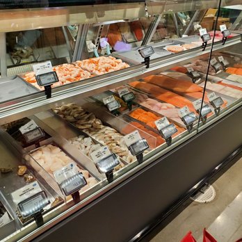 Amazon Fresh - Seafood case - Grocery Near Me - Irvine, California Amazon Fresh - Seafood case - Grocery Near Me - Irvine, California