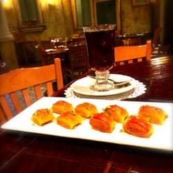 Kababi Cafe By Kuluck - Persian Hot Tea & Baklava