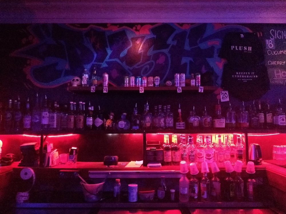 PLUSH CLOSED 29 Photos & 73 Reviews 617 Red River St, Austin