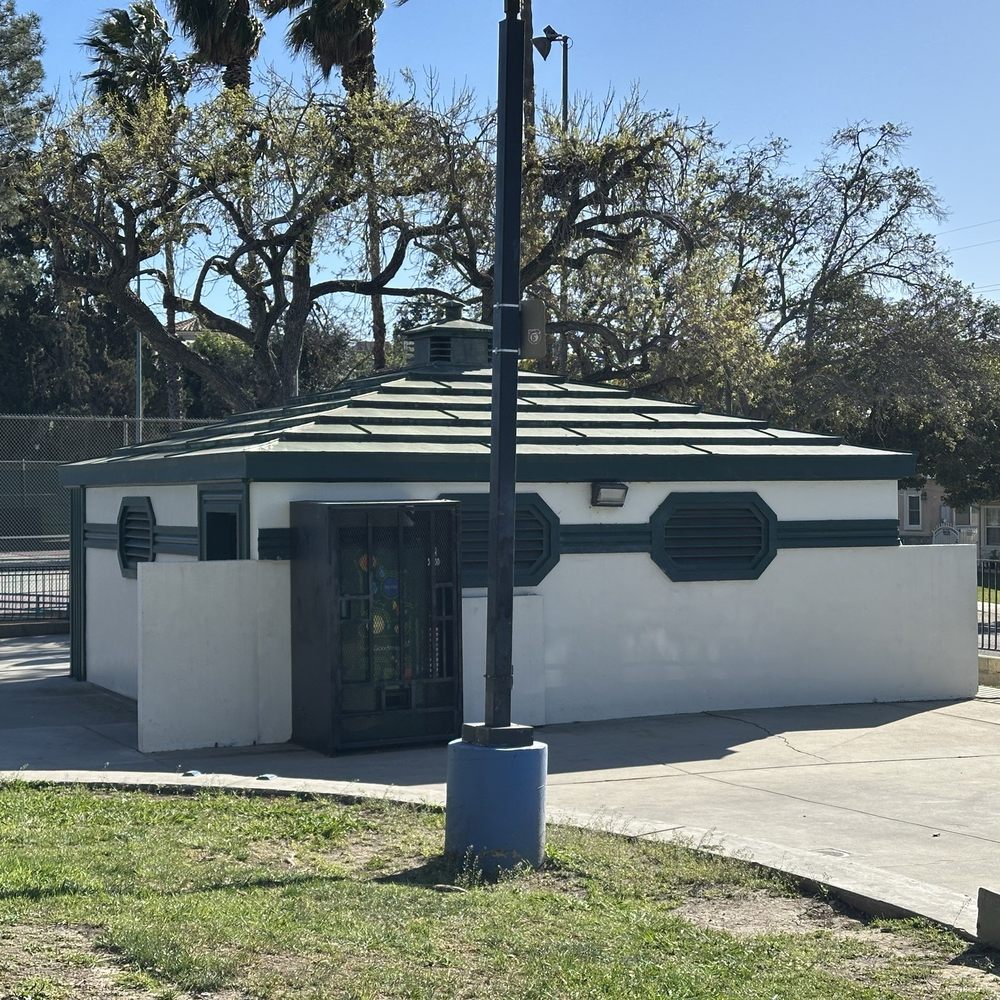 Granada Park - Restrooms - Parks Near Me - Alhambra, California Granada Park - Restrooms - Parks Near Me - Alhambra, California