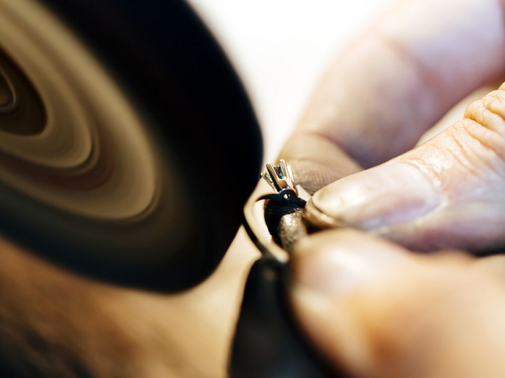 REED & SONS JEWELERS Updated August 2024 19 Photos 825 Thompson