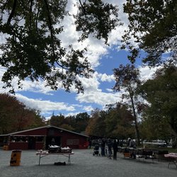 Smokey Glen Farm Barbequers Inc