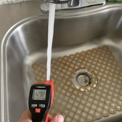 All Island Home Inspectors - Water temperature meter