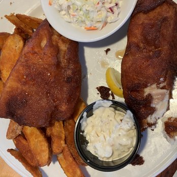 Studio Diner - fish and chips - American Near Me - San Diego, California Studio Diner - fish and chips - American Near Me - San Diego, California