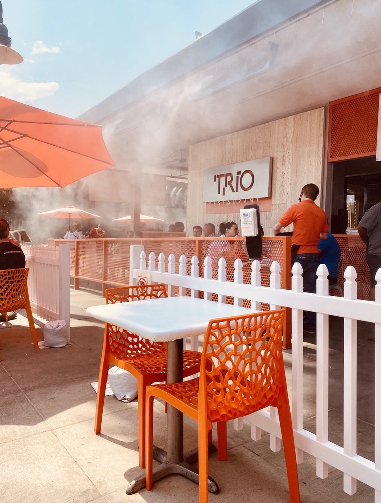 Trio Restaurant