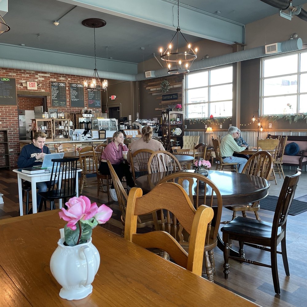 Sandstone Coffee House - Interior of Sandstone Coffee House - Coffee & Tea Near Me - Amherst, Ohio
