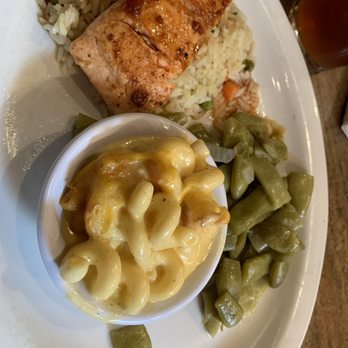 Cheddar's Scratch Kitchen - Grilled Salmon Bourbon Glazed - Comfort Food Near Me - Port Arthur, Texas