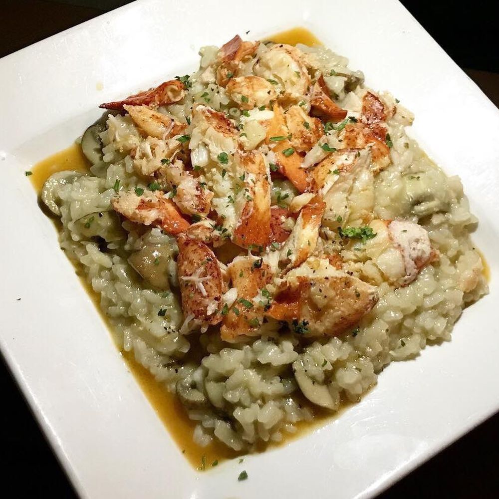 Edgewater Restaurant - Custom - Seafood Near Me - Hampton Bays, New York Edgewater Restaurant - Custom - Seafood Near Me - Hampton Bays, New York