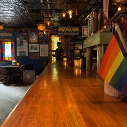 Skyway Bar & Grill - Bar area