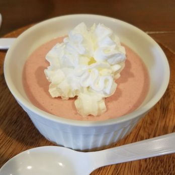 Junpuu - Strawberry Moose dessert - Ramen Near Me - Honolulu, Hawaii Junpuu - Strawberry Moose dessert - Ramen Near Me - Honolulu, Hawaii