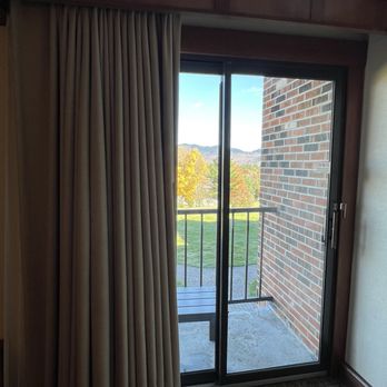 Crowne Plaza Lake Placid - Hotels Near Me - Lake Placid, New York
